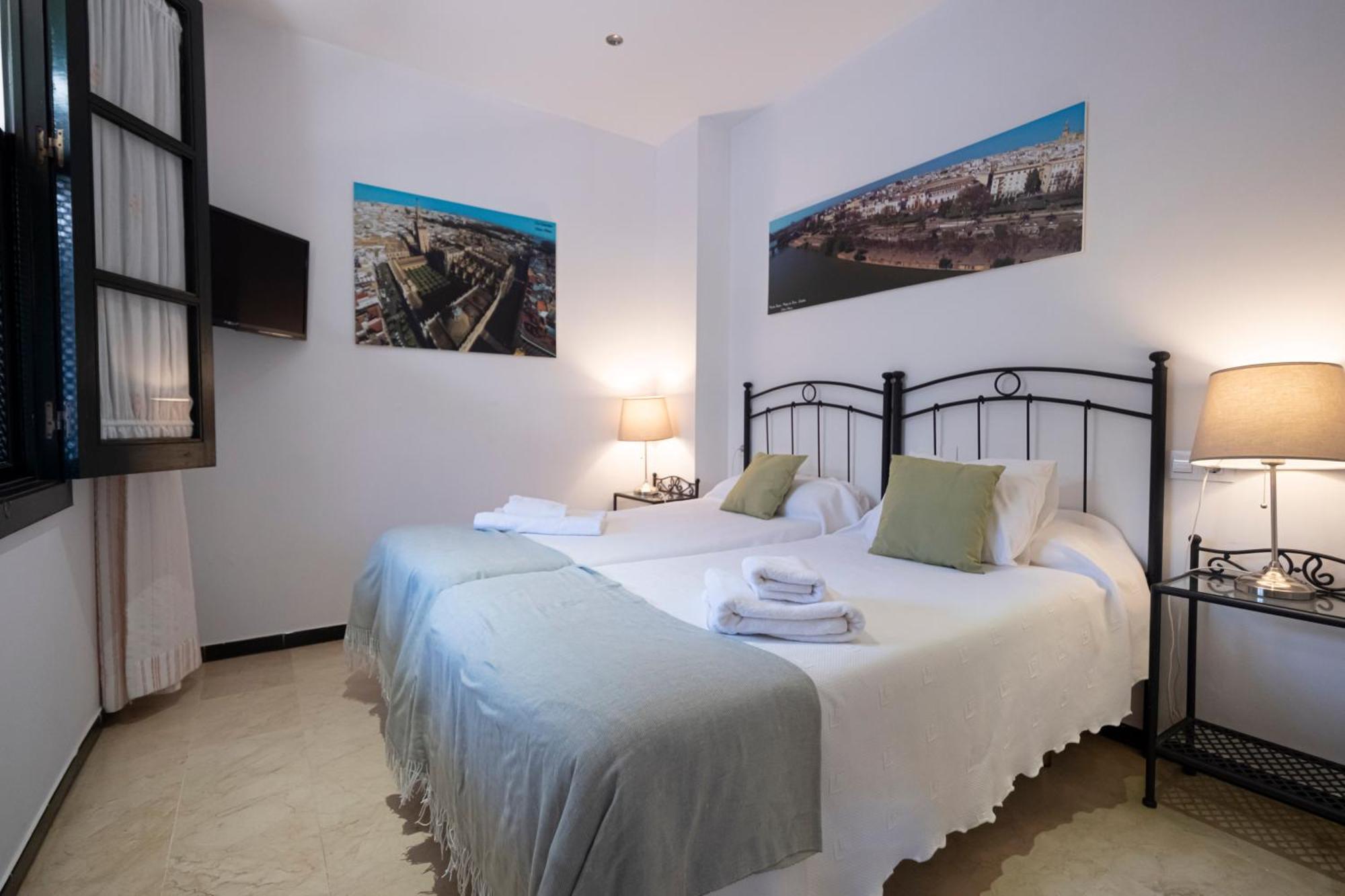 Apartamento Con Encanto En Patio Sevillano Exterior photo